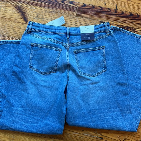 Boden Low Rise Wide Leg Jeans - Picture 4 of 6